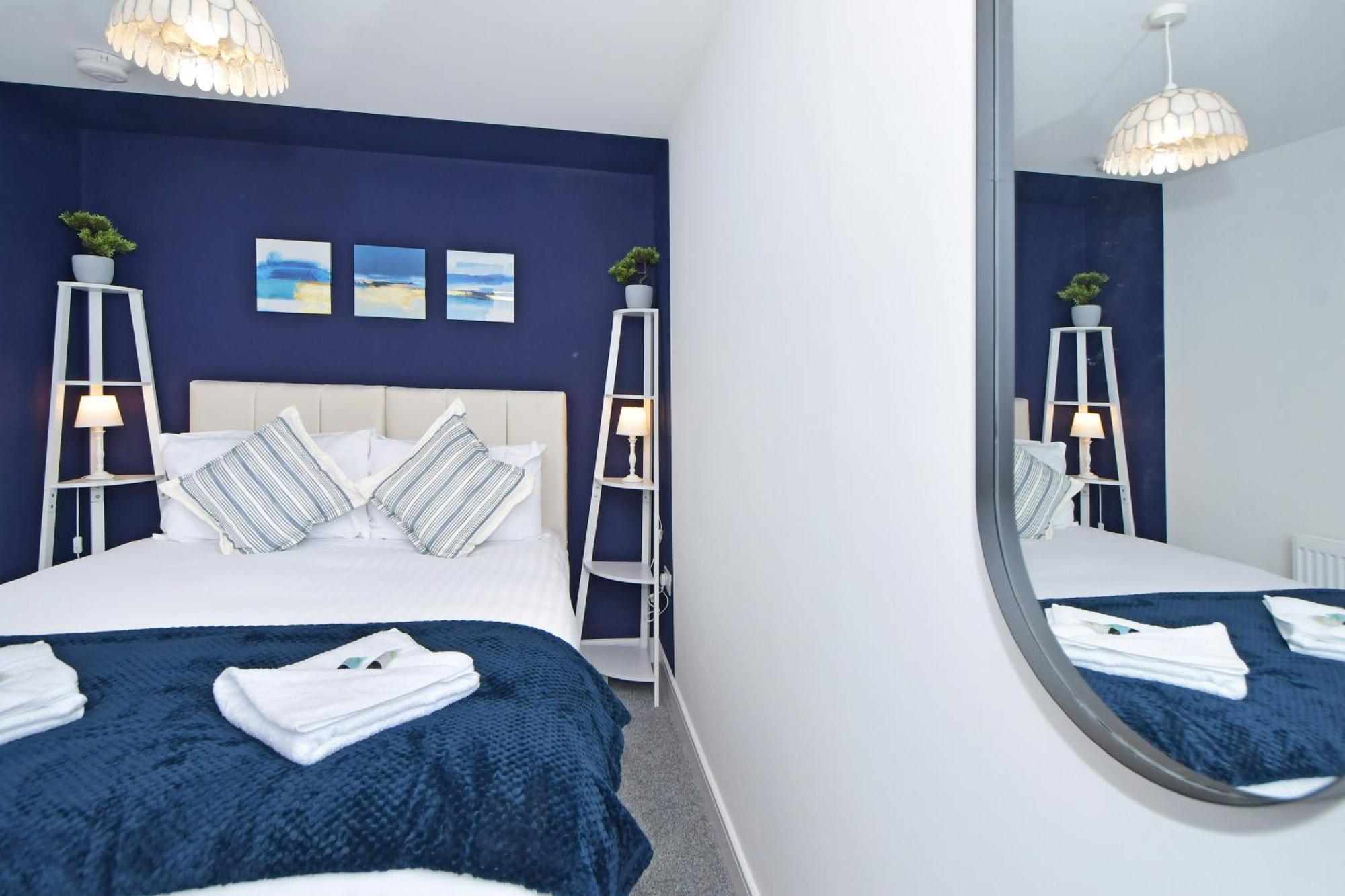Sapphire Apartments By Yourstays - Luxury 2 Bedroom Apartments In 克鲁 外观 照片
