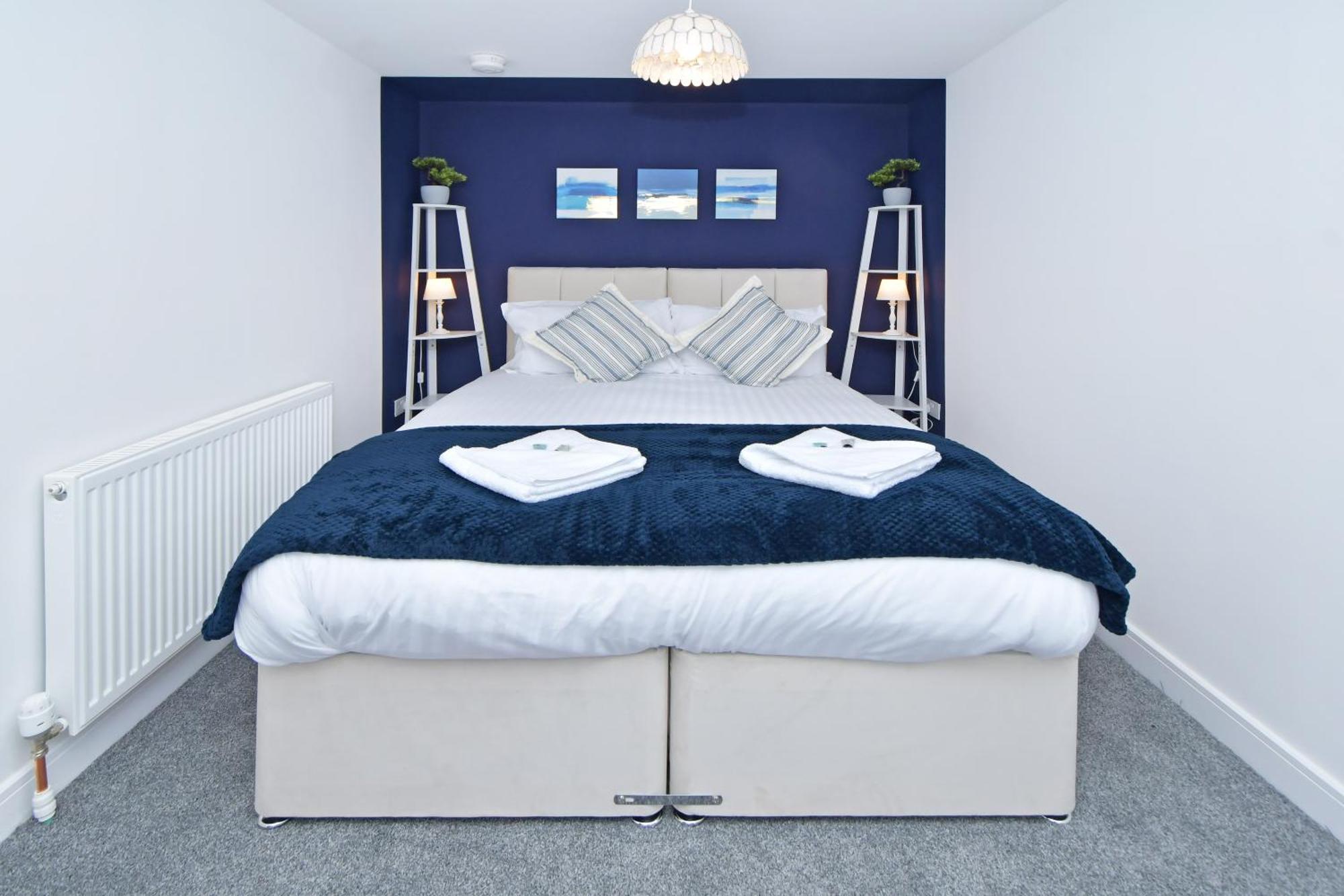 Sapphire Apartments By Yourstays - Luxury 2 Bedroom Apartments In 克鲁 外观 照片