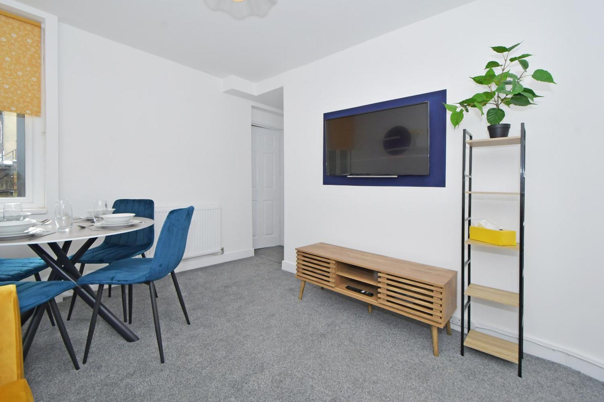 Sapphire Apartments By Yourstays - Luxury 2 Bedroom Apartments In 克鲁 外观 照片