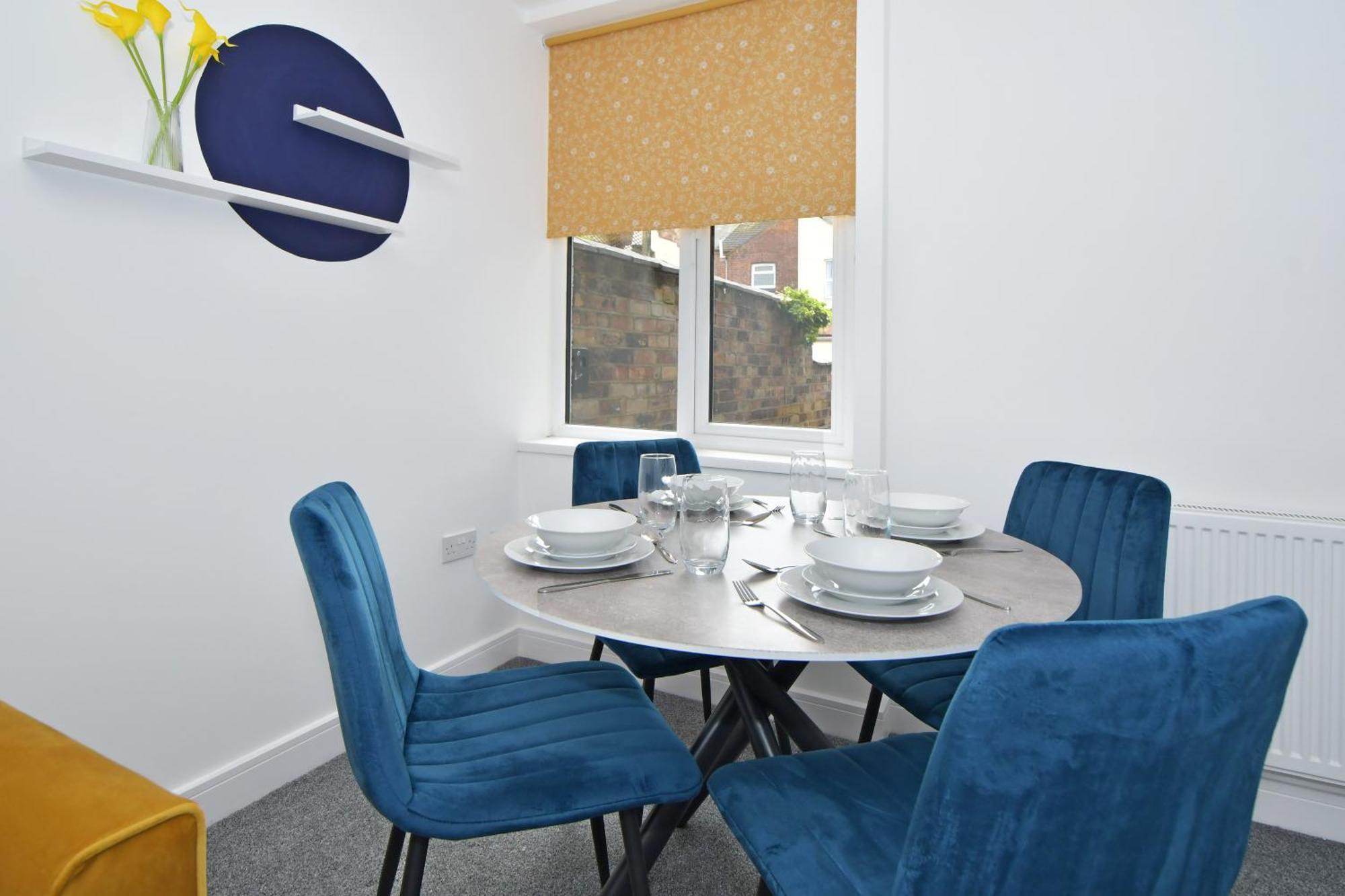 Sapphire Apartments By Yourstays - Luxury 2 Bedroom Apartments In 克鲁 外观 照片