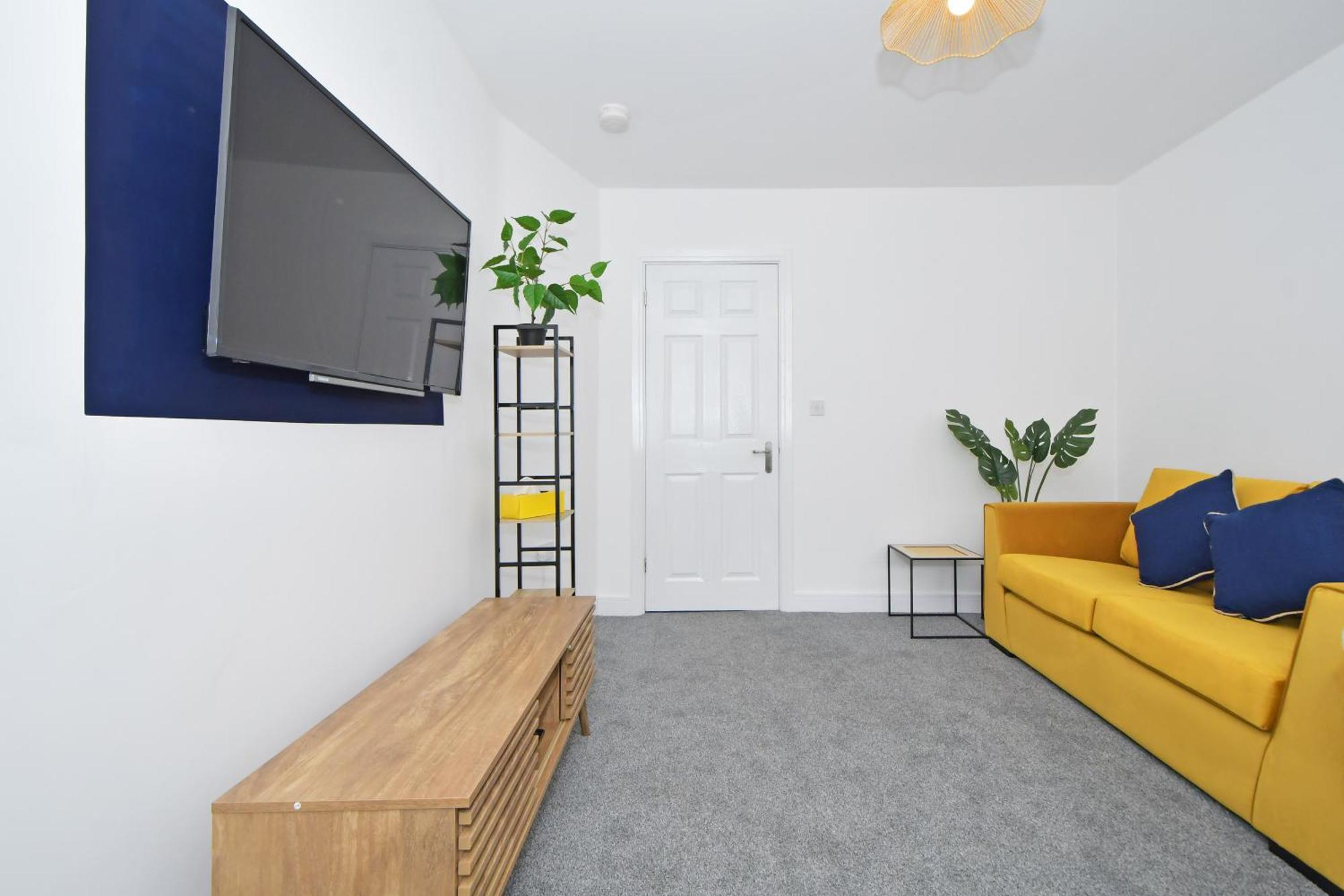 Sapphire Apartments By Yourstays - Luxury 2 Bedroom Apartments In 克鲁 外观 照片